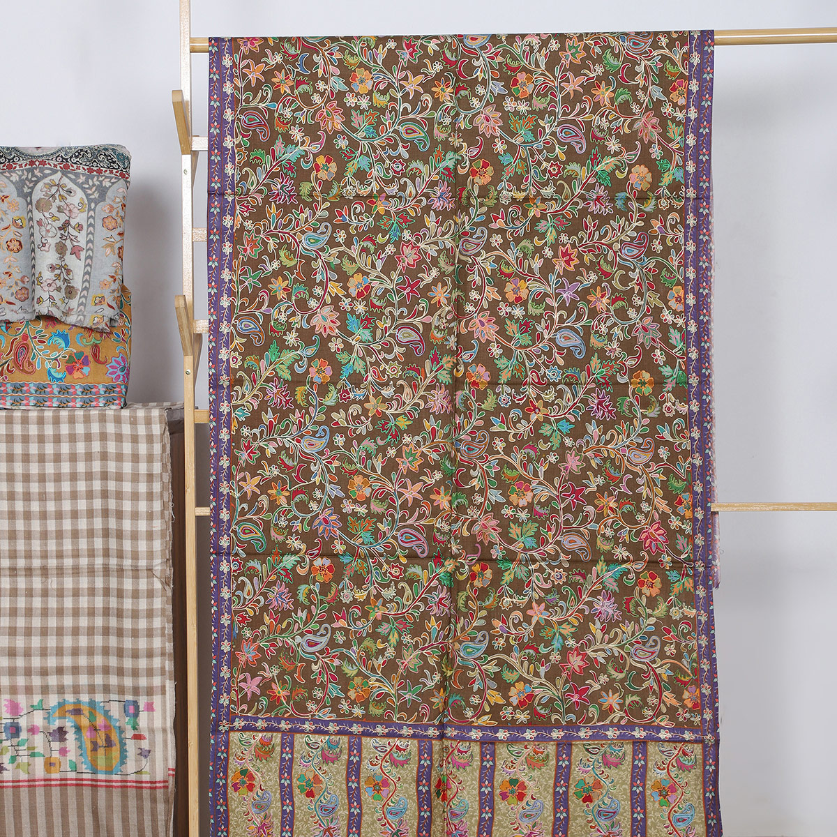 Kalamkari Multicolor Stole With Floral Motifs
