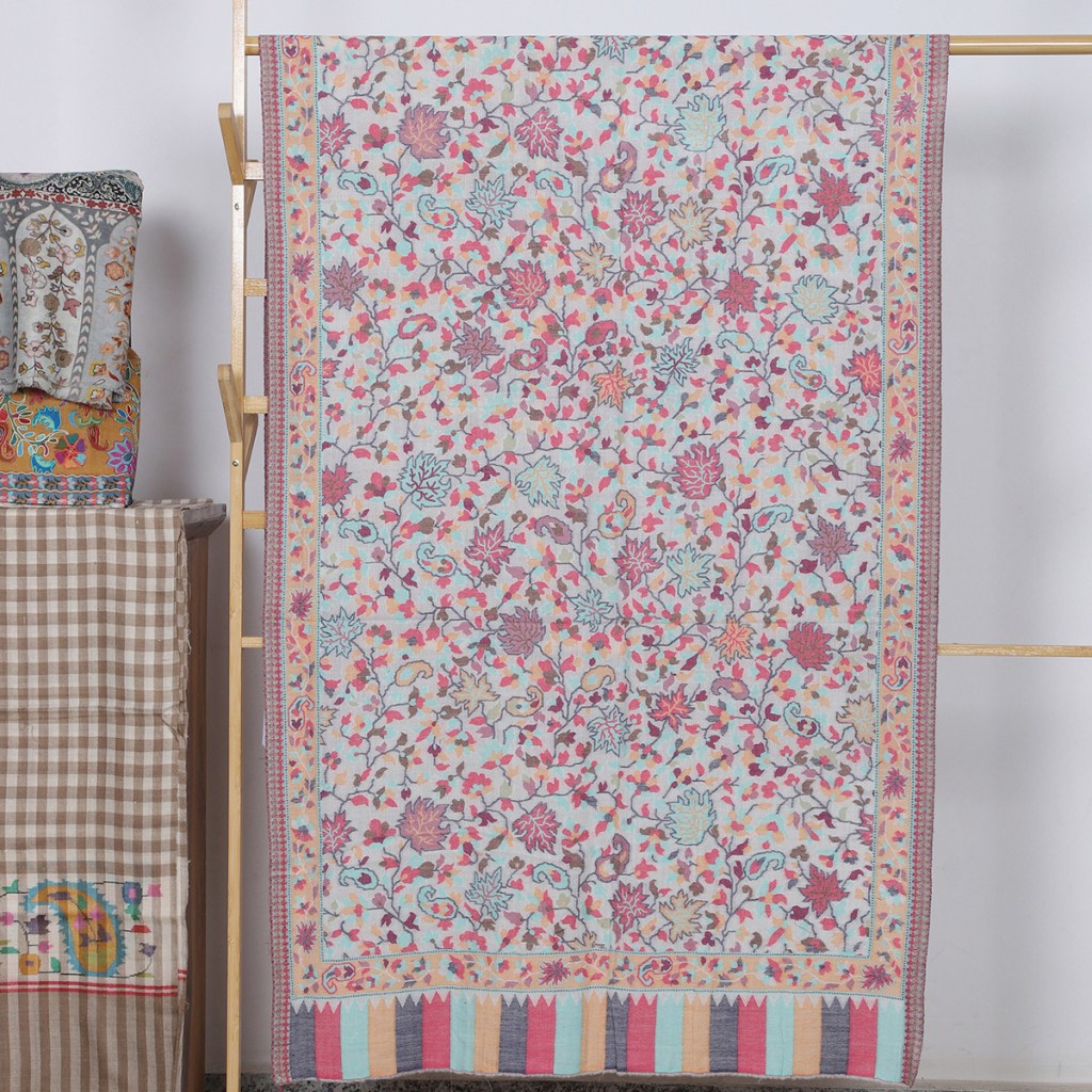 Beige Kalamkari Stole Floral & Motifs