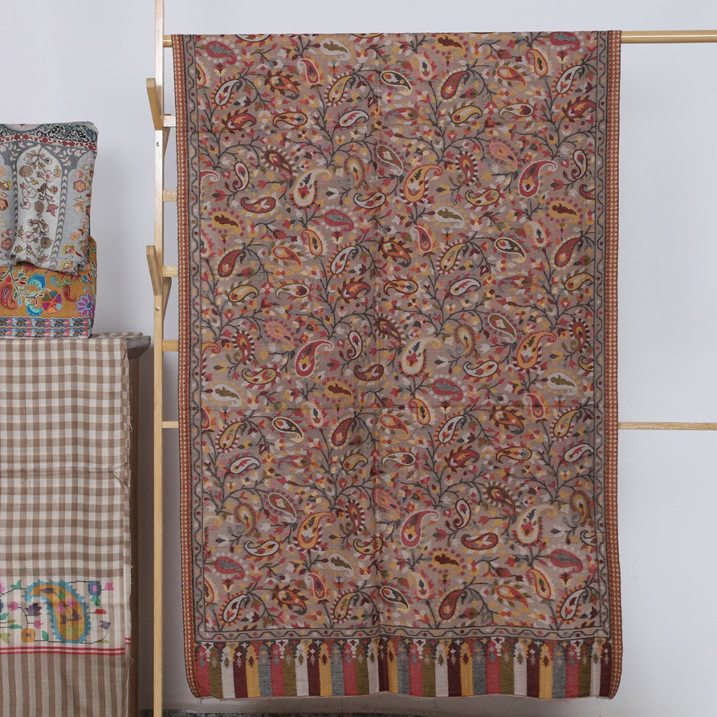 Kalamkari Beige Stole Floral & Motifs